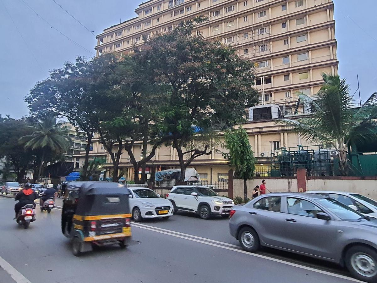 מומביי Osi Apartments Lilavati Bandra מראה חיצוני תמונה