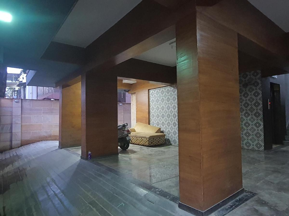 מומביי Osi Apartments Lilavati Bandra מראה חיצוני תמונה